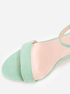 Online La Modeuse Sandales à brides et talon carré Vertmenthe