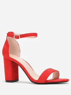 Discount La Modeuse Sandales à brides et talon carré Rouge
