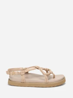 Sale La Modeuse Sandales à brides matelassées et tressées Beige