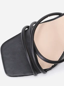 New La Modeuse Sandales à fines brides en simili Noir