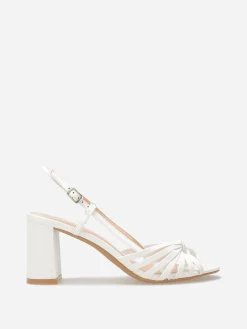 New La Modeuse Sandales à fines brides nouées Blanc
