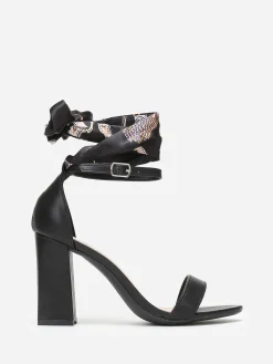 Best La Modeuse Sandales à foulard satiné imprimé Noir