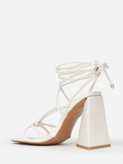Hot La Modeuse Sandales à laçage et talon triangle Blanc