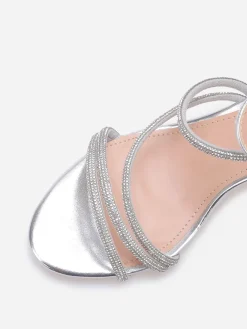 Discount La Modeuse Sandales à multi-brides strassées Argenté