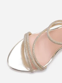 Discount La Modeuse Sandales à multi-brides strassées Doré