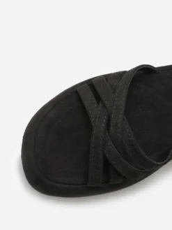 Best La Modeuse Sandales à plateforme compensée en suédine Noir