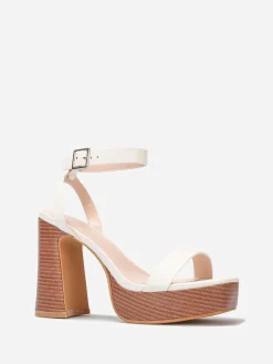 Discount La Modeuse Sandales à plateforme et talon effet bois Blanc