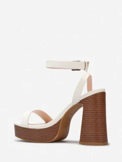 Discount La Modeuse Sandales à plateforme et talon effet bois Blanc