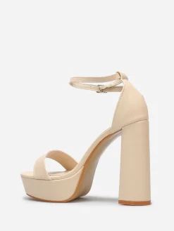 Hot La Modeuse Sandales à plateforme et talon haut Beige