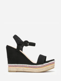 Sale La Modeuse Sandales à semelle compensée ethnique Noir