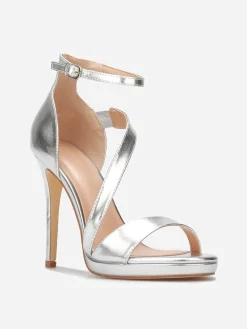 Outlet La Modeuse Sandales à talon aiguille et brides Argenté