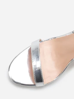 Discount La Modeuse Sandales à talon aiguille et plateforme Argenté