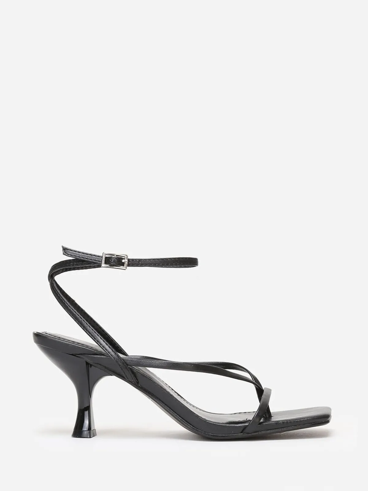 Discount La Modeuse Sandales à talon bobine et bout carré Noir
