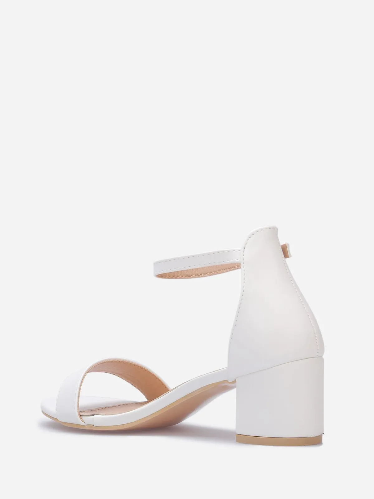 Sale La Modeuse Sandales à talon carré grandes tailles Blanc