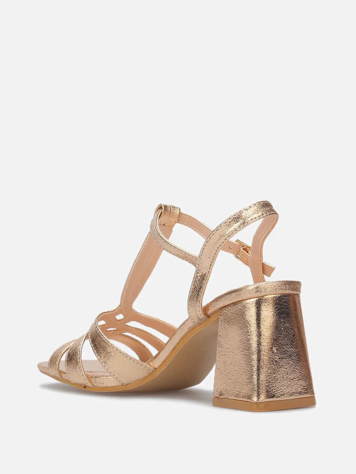 Sale La Modeuse Sandales à talon et brides entrecroisées Dorérose