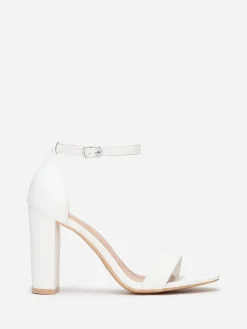 New La Modeuse Sandales à talon et double brides Blanc