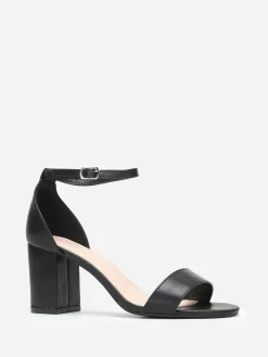 Online La Modeuse Sandales à talon épais en simili Noir