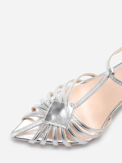 Online La Modeuse Sandales ajourées à bout pointu et talon aiguille Argenté