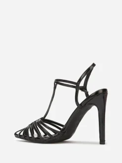 Sale La Modeuse Sandales ajourées à bout pointu et talon aiguille Noir