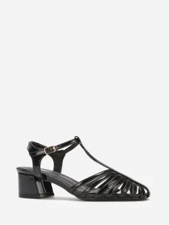 New La Modeuse Sandales ajourées et vernies Noir