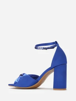 Sale La Modeuse Sandales avec bride noeud à strass Bleu