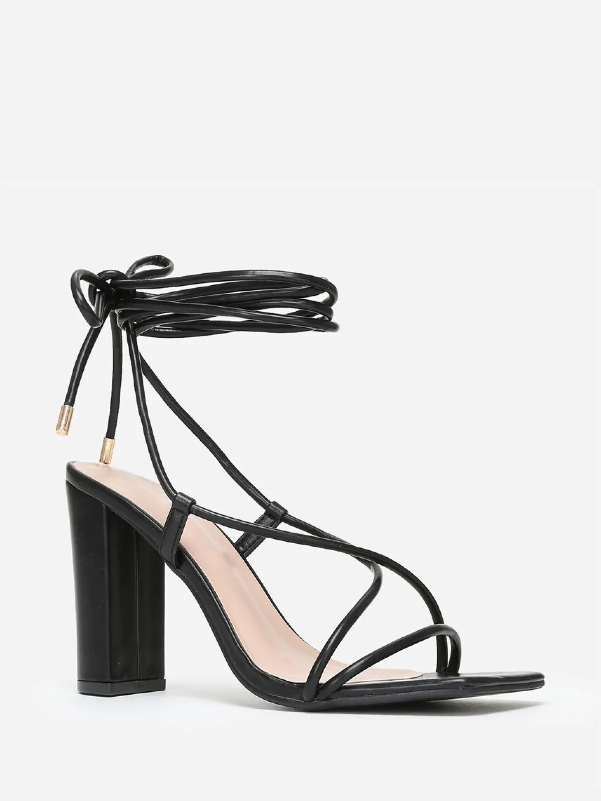 Online La Modeuse Sandales avec laçage à bout carré Noir