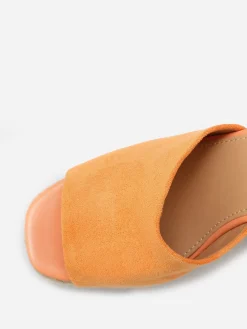 New La Modeuse Sandales avec talon compensé en cordage Orange