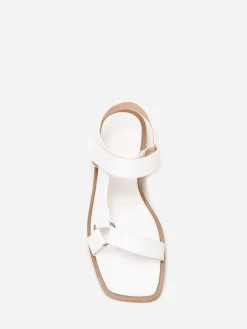 Clearance La Modeuse Sandales carrées plates à scratch Blanc