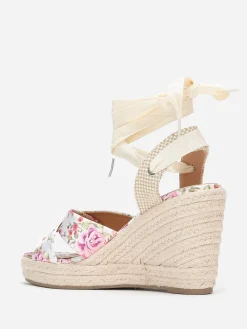 Sale La Modeuse Sandales compensées et satinées à fleurs Rose