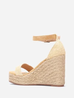 Discount La Modeuse Sandales en raphia tressé compensées Camel