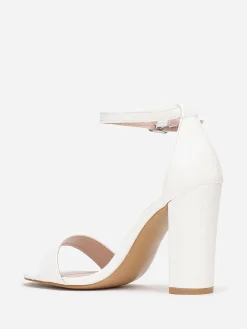 Online La Modeuse Sandales en simili à bout arrondi Blanc