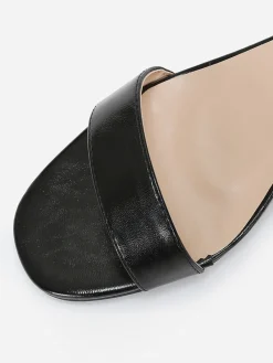 Hot La Modeuse Sandales en simili à petit talon Noir