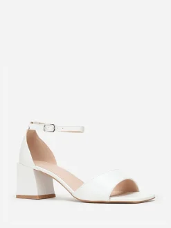 Discount La Modeuse Sandales en simili à talon bloc Blanc
