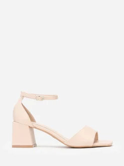 New La Modeuse Sandales en simili à talon bloc Beige