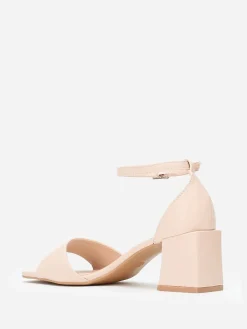 New La Modeuse Sandales en simili à talon bloc Beige