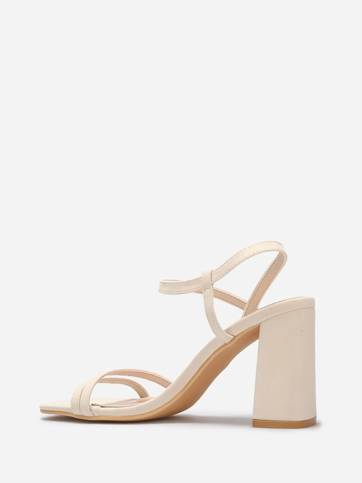 Hot La Modeuse Sandales en simili mat à fines brides Beige