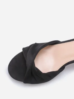 Clearance La Modeuse Sandales en suédine à bride effet nouée Noir