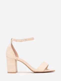 La Modeuse Sandales en suédine à talon carré Beige