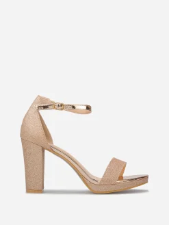 Clearance La Modeuse Sandales pailletées et vernies à talon Dorérose