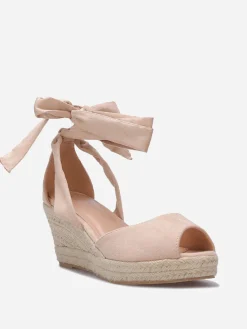 Outlet La Modeuse Sandales peep toes compensées à nouer Nude