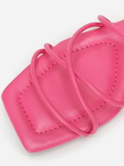 Hot La Modeuse Sandales plates à multiples lanières Fuchsia