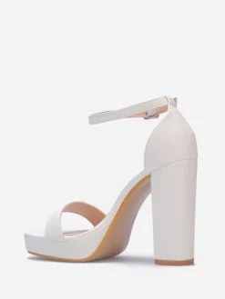Best La Modeuse Sandales rétros à plateforme et talon haut Blanc