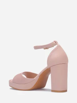 New La Modeuse Sandales satinées à bout carré Beige