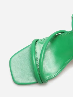 Best La Modeuse Sandales simili à brides matelassées Vert