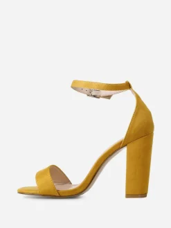La Modeuse Sandales suédine à talon carré Jaune