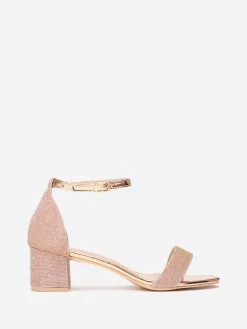 Outlet La Modeuse Sandales vernies et pailletées grandes tailles Dorérose