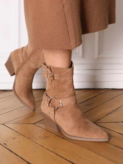 La Modeuse Santiags à sangles et anneau Taupe