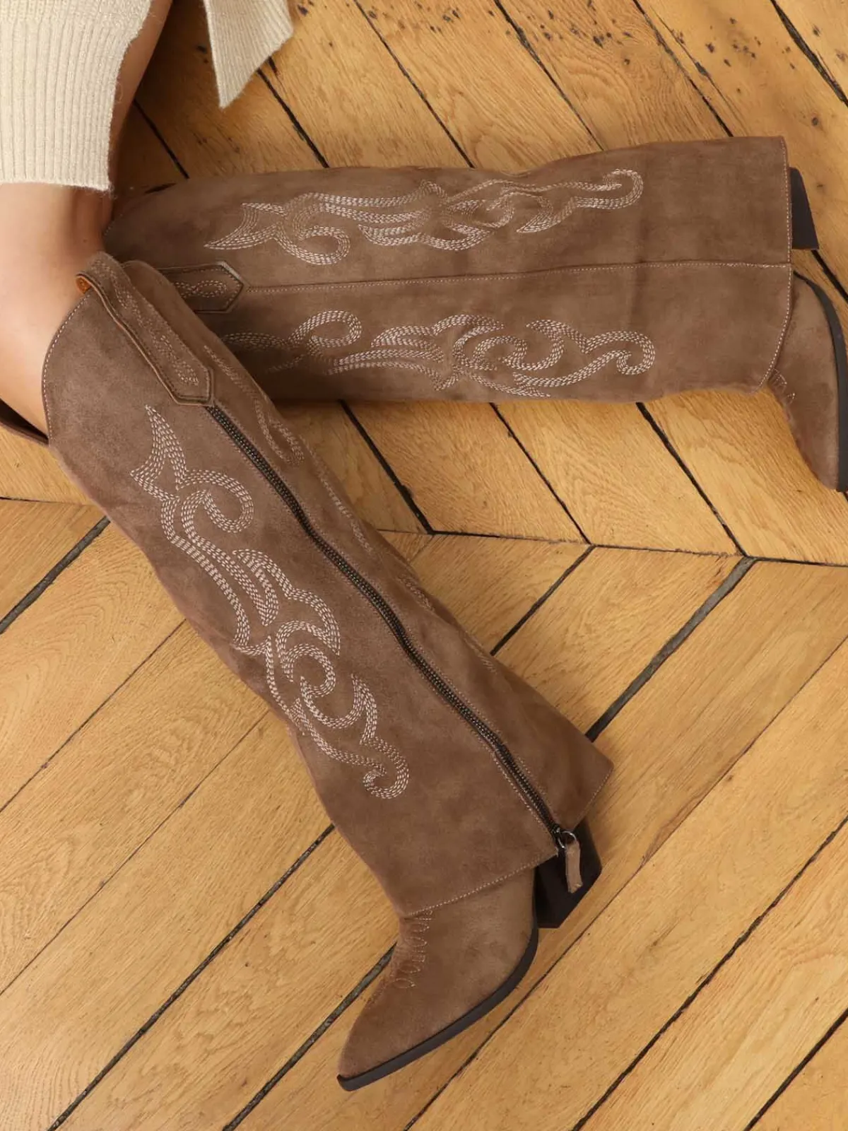 Best La Modeuse Santiags hautes à revers et surpiqûres Taupe