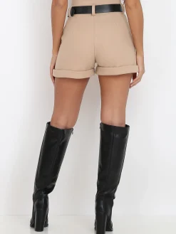 Best La Modeuse Short en lainage avec ceinture Beige
