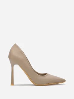 Outlet La Modeuse Stilettos en suédine à talon verni Taupe